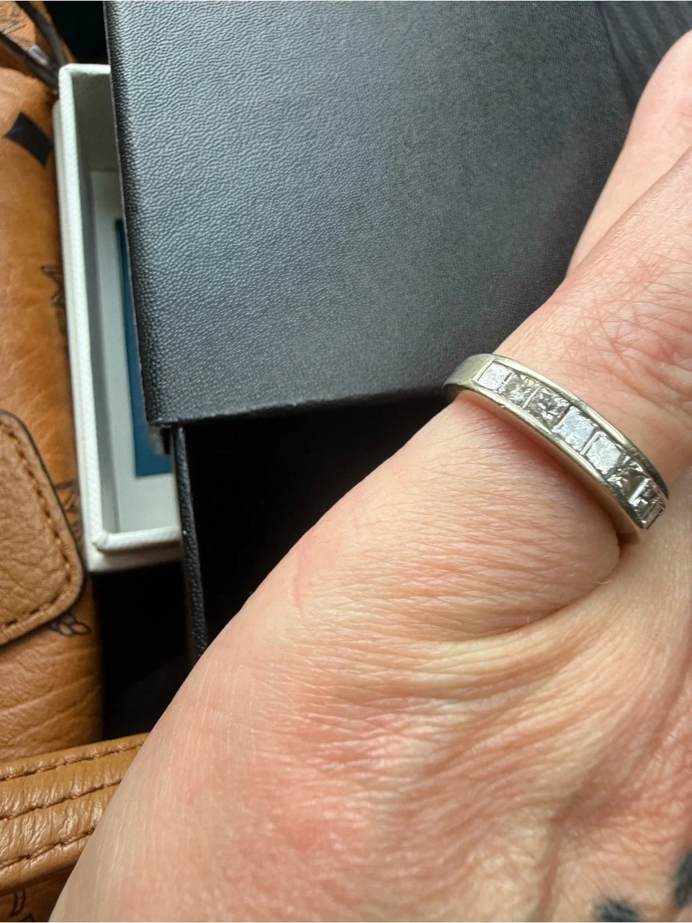 Shiny 14K WG Diamond Band Ring